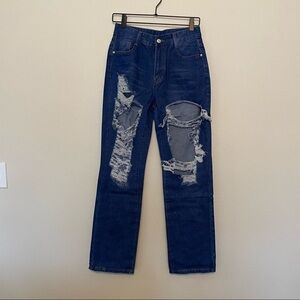 NWT blush mark blown out distressed/destroyed jeans sz.XS straight leg